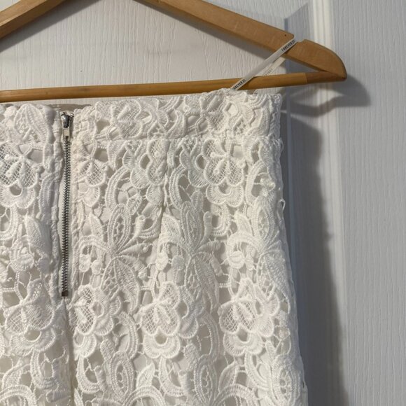 ⭐️$5, spend over $20 - Forever 21 white floral lace pencil skirt - Picture 9 of 15